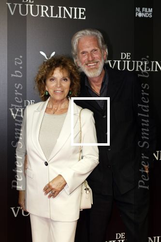 Amsterdam 11 september 2023
Premiere de Vuurlinie in Thuschinski Amsterdam .  Henriette Tol en partner Rob Snoek