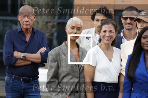 Hilversum 28 augustus 2023
Presentatie deelnemers Expeditie Robinson 2023 met oa .Hassan Slaby, Guido Spek, Eva Simons, Jochen Otten, Krista ArriÃ«ns, Radmilo Soda, Iris Enthoven, Mark Baanders, Floris GÃ¶bel, Iris van Lunenburg,Roberta Pagnier, Willem Voogd, Jaimie Vaes, Maxim Froger, Roosmarijn Wind, Chelsey Weimar, Ilse Paulis, Armand Rosbak en Frits Wester. Art Rooijakkers en Nicolette Kluijver presenteren het programma.