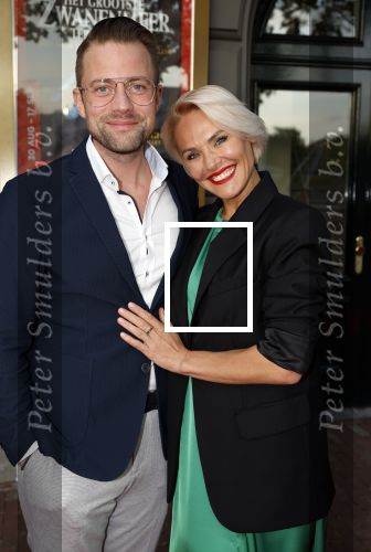 Amsterdam 31 augustus 2023
Premiere het grootste zwanenmeer ter wereld in Carre.
Jelle de Jong met partner