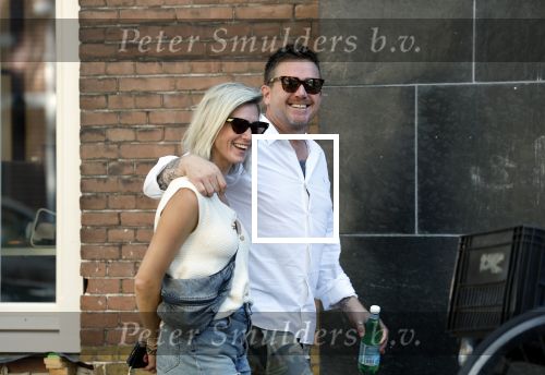 Amsterdam 8 september 2023
Johnny de Mol en zijn vrouw Anouk de Mol  op straat in Amsterdam zuid.