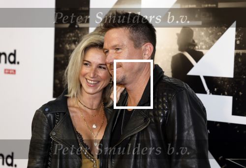 Amsterdam 25 september 2023
Premiere Kane in Tuschinski. Johnny de Mol en zijn  vrouw Anouk de Mol