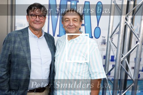 Amsterdam 10 september 2023
Premiere Mamma mia in het delamar theater. Jon v Eerd met partner