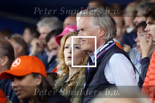 Zandvoort 27 augustus 2023
Grandprix F1 van Zandvoort gewonnen door Max Verstappen.
Jort Kelder met vriendin Noor Wagtendonk op de tribune