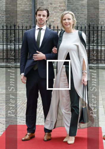 Den Haag 19 september 2023
Prinsjesdag 2023 . Aankomst van de ministers met partners en Staatsecretarissen met partners op het binnenhof. Kajsa Ollongren met zoon