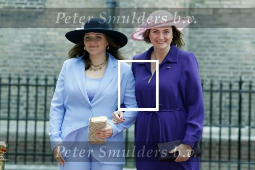 Den Haag 19 september 2023
Prinsjesdag 2023 . Aankomst van de ministers met partners en Staatsecretarissen met partners op het binnenhof. Karien van Gennip met dochter