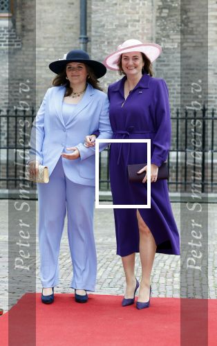 Den Haag 19 september 2023
Prinsjesdag 2023 . Aankomst van de ministers met partners en Staatsecretarissen met partners op het binnenhof. Karien van Gennip met dochter