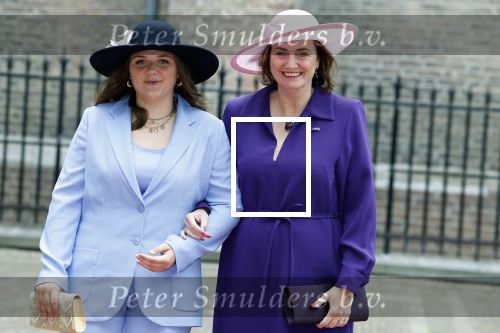 Den Haag 19 september 2023
Prinsjesdag 2023 . Aankomst van de ministers met partners en Staatsecretarissen met partners op het binnenhof. Karien van Gennip met dochter