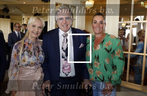 Noordwijk 18 september 2023
Boekpresentatie Annette Wijdom bij Huis ter Duin . Prinses Margarita kreeg eerste exemplaar.
Lee Towers kwam met zijn dochter Claudia