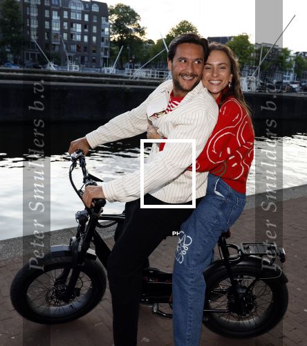 Amsterdam 31 augustus 2023
Lizzy v d Ligt en Yuki op een fatbike.