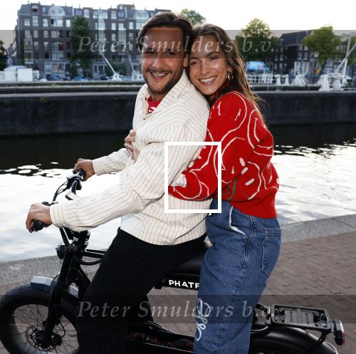 Amsterdam 31 augustus 2023
Lizzy v d Ligt en Yuki op een fatbike.