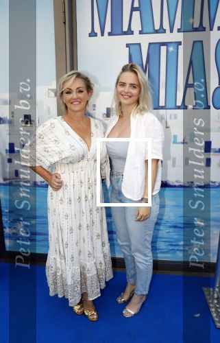 Amsterdam 10 september 2023
Premiere Mamma mia in het delamar theater. Lone v Roosendaal met dochter