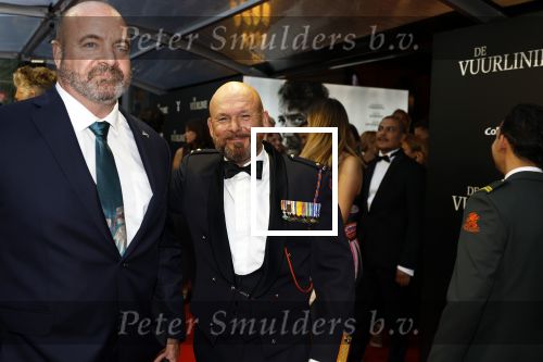 Amsterdam 11 september 2023
Premiere de Vuurlinie in Thuschinski Amsterdam . Marco Kroon met zijn beveiliger