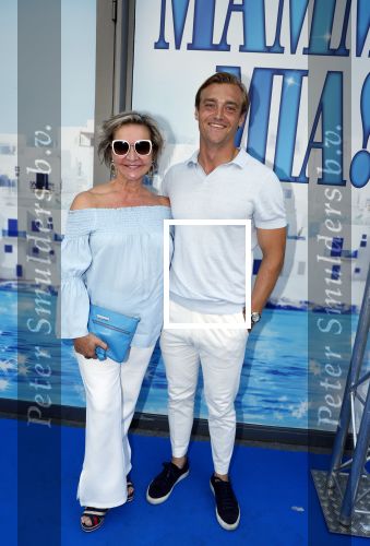 Amsterdam 10 september 2023
Premiere Mamma mia in het delamar theater. mariska v Kolck met zoon