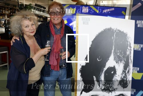 Scheveningen 26 september 2023
de familie Chabot , Bart Chabot Yolanda Chabot  Splinter Chabot  Maurits  Chabot Sebastiaan  Chabot en Storm Chabot bij presentatie boekenweek geschenk wat ze als familie hebben geschreven. Marlene Dumas en Vincent Mentzel