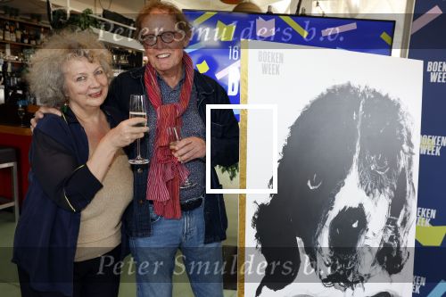 Scheveningen 26 september 2023
de familie Chabot , Bart Chabot Yolanda Chabot  Splinter Chabot  Maurits  Chabot Sebastiaan  Chabot en Storm Chabot bij presentatie boekenweek geschenk wat ze als familie hebben geschreven. Marlene Dumas en Vincent Mentzel