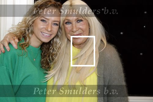 Noordwijk 18 september 2023
Boekpresentatie Annette Wijdom bij Huis ter Duin . Prinses Margarita kreeg eerste exemplaar.
Mary Borsato kwam met haar kleindochter Jacky Omtzigt
