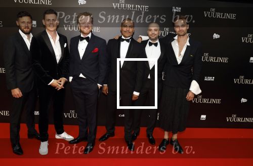 Amsterdam 11 september 2023
Premiere de Vuurlinie in Thuschinski Amsterdam .  Mike Weerts met oa Pepijn Schoneveld
