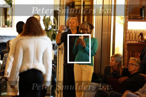 Amsterdam 1 september 2023
Modeshow in Hotel l Europe tijdens Amsterdam fashion week. Milouska Meulens , haar dochter loopt mee in de show.