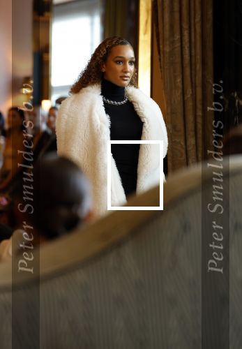 Amsterdam 1 september 2023
Modeshow in Hotel l Europe tijdens Amsterdam fashion week. Milouska Meulens , haar dochter loopt mee in de show.