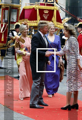 Den Haag 19 september 2023
Prinsjesdag 2023. Aanwezig namens de koninklijke familie , Koning Willem Alexander Koningin Maxima Prinses Amalia Prinses Alexia Prins Constantijn en Prinses laurentien.