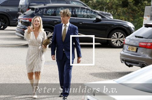 Noordwijk 18 september 2023
Boekpresentatie Annette Wijdom bij Huis ter Duin . Prinses Margarita kreeg eerste exemplaar.