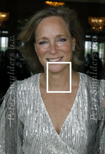Noordwijk 18 september 2023
Boekpresentatie Annette Wijdom bij Huis ter Duin . Prinses Margarita kreeg eerste exemplaar.
