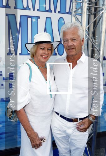 Amsterdam 10 september 2023
Premiere Mamma mia in het delamar theater. Ria Valk met partner