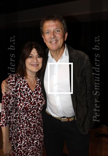 Hilversum 25 september 2023
Presentatie boek Harry de Winter in beeld en geluid.
Robert ten Brink kwam met zijn vrouw