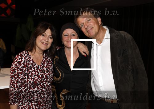 Hilversum 25 september 2023
Presentatie boek Harry de Winter in beeld en geluid.
Robert ten Brink met zijn vrouw en de dochter van Harry de Winter