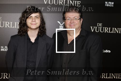 Amsterdam 11 september 2023
Premiere de Vuurlinie in Thuschinski Amsterdam .  Roel Heine met zoon