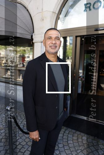 Amsterdam 31 augustus 2023
Event Life after Football bij Gassan diamonds. Ruud Gullit met fans