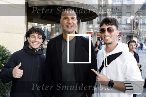 Amsterdam 31 augustus 2023
Event Life after Football bij Gassan diamonds. Ruud Gullit met fans