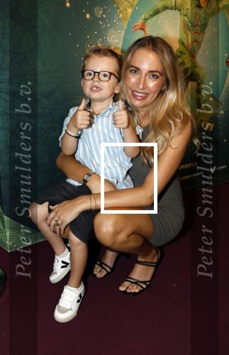 Amsterdam 7 september 2023
Premiere Cirque du soleil in het ziggo dome. Shelly Sterk zwanger met zoontje
