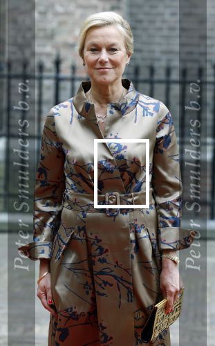 Den Haag 19 september 2023
Prinsjesdag 2023 . Aankomst van de ministers met partners en Staatsecretarissen met partners op het binnenhof. Sigrid Kaag met een kennis
