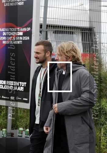 Zandvoort 27 augustus 2023
Grandprix F1 van Zandvoort gewonnen door Max Verstappen.
Sven Mislintat op weg naar de F1