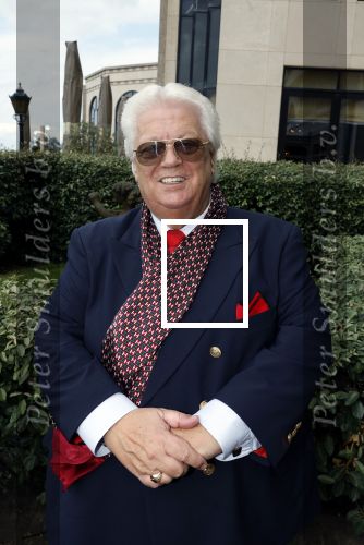 Noordwijk 18 september 2023
Boekpresentatie Annette Wijdom bij Huis ter Duin . Prinses Margarita kreeg eerste exemplaar. Tony Tetro