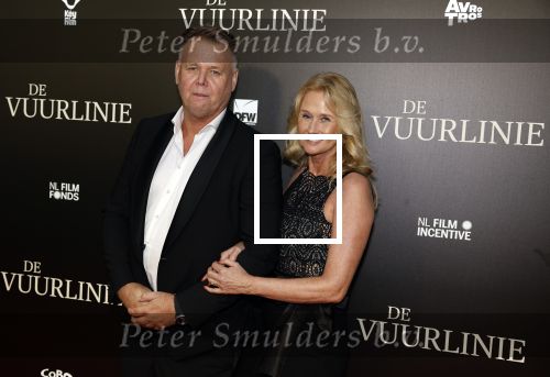 Amsterdam 11 september 2023
Premiere de Vuurlinie in Thuschinski Amsterdam .  Willem de Beukelaar met partner