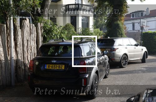 Bussum 9 september 2023
Xander Buisonje kust zijn vrouw Sophie als hij naar een optreden in Breda gaat. Xander heeft een vrouwlijke chauffeur  en vertrekt vanaf huis.