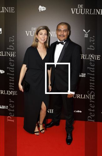 Amsterdam 11 september 2023
Premiere de Vuurlinie in Thuschinski Amsterdam .  Zouhair Mtazi met partner