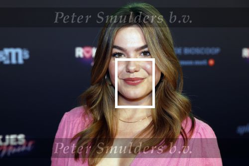 Den Bosch 28 september 2024
Premiere Rokjesdag in de Brabant hallen met in de cast oa Abbey Hoes, Leo Alkemade, Brigitte Heitzer, Lykele Muus, Bertrie Wierenga en Kiefer Zwart.Daarnaast zijn er onder meer rollen weggelegd voor Sinan Eroglu, Peter Bolhuis, Tineke Schouten, Patrick Martens en Maaike Martens.