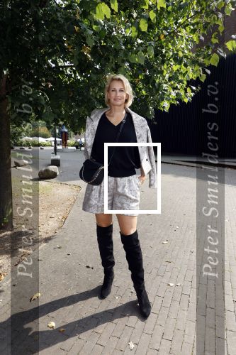 Laren 5 september 2024
Presentatie nieuwe Talkies met op de cover Leontine Ruiters  en Lonneke Nooteboom bij de Singer in Laren . Anouk Smulders