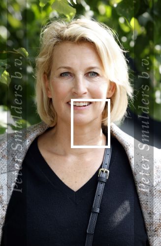 Laren 5 september 2024
Presentatie nieuwe Talkies met op de cover Leontine Ruiters  en Lonneke Nooteboom bij de Singer in Laren . Anouk Smulders