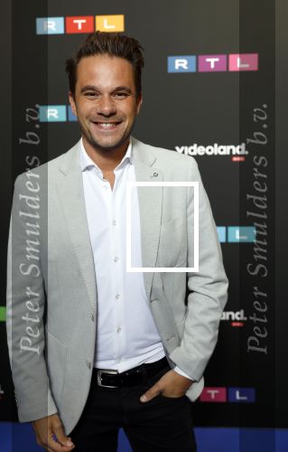 Schiphol 31 september 2024
Winterpresentatie RTL / Videoland in een tent achter Hotel v d Valk bij Schiphol . Aran bade