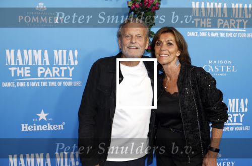 Rotterdam 27 september 2024
Premiere Mamma mia the party in  Schiecentrale.  Ouders Bas Smit