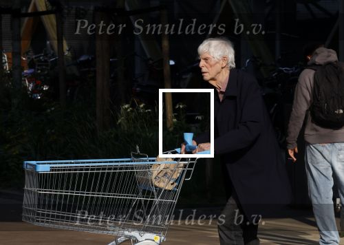 Maarssen 19 september 2024
Berend Boudewijn rijdt op zijn 88e nog auto en doet zelfstandig zijn boodschappen in het winkelcentrum van Maarssen.