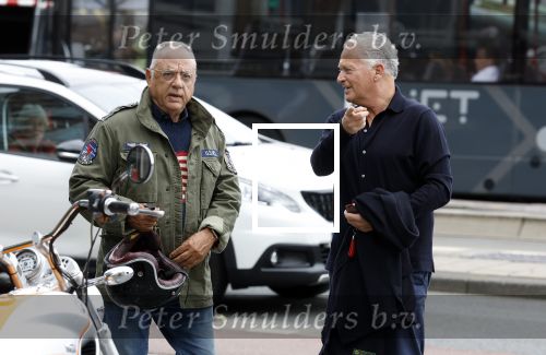 Amsterdam 16 september 2024
Oscar Hammerstein en Bram Moszkowicz na een lunch in Amsterdam zuid . Oscar is op zijn BMW Motor