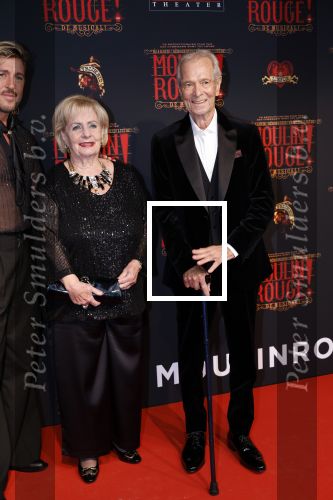 Utrecht 19 september 2024
Premiere Moulin Rouge in het Beatrix theater. Ron Boszhard met vriendin Herald Alofs en de ouders van Carlo Boszhard