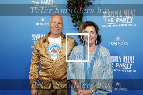 Rotterdam 27 september 2024
Premiere Mamma mia the party in sw Schiecentrale. 
Catherine Keyl met Hayo Sol