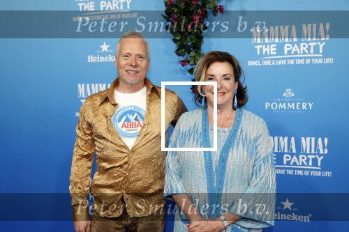 Rotterdam 27 september 2024
Premiere Mamma mia the party in sw Schiecentrale. 
Catherine Keyl met Hayo Sol