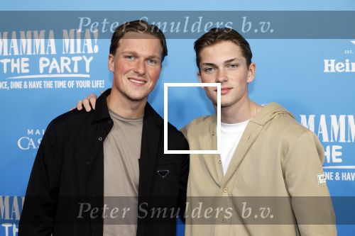 Rotterdam 27 september 2024
Premiere Mamma mia the party in  Schiecentrale. Daan v d Boom en broer Luuk v d Boom